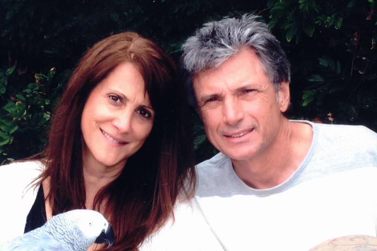 Suspect charged in killing of “American Idol” exec and her husband used couple’s gun and known as 911, D.A. alleges