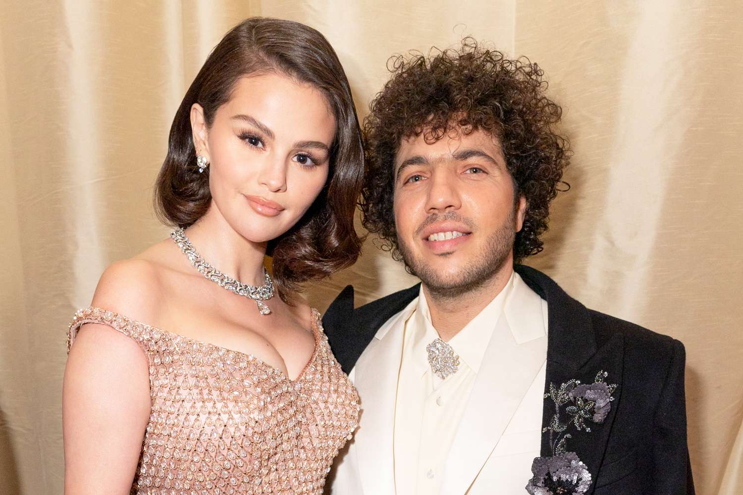 Benny Blanco admits he by no means noticed Selena Gomez’s present “Wizards of Waverly Place” till they began courting: ‘I knew she was a child star’