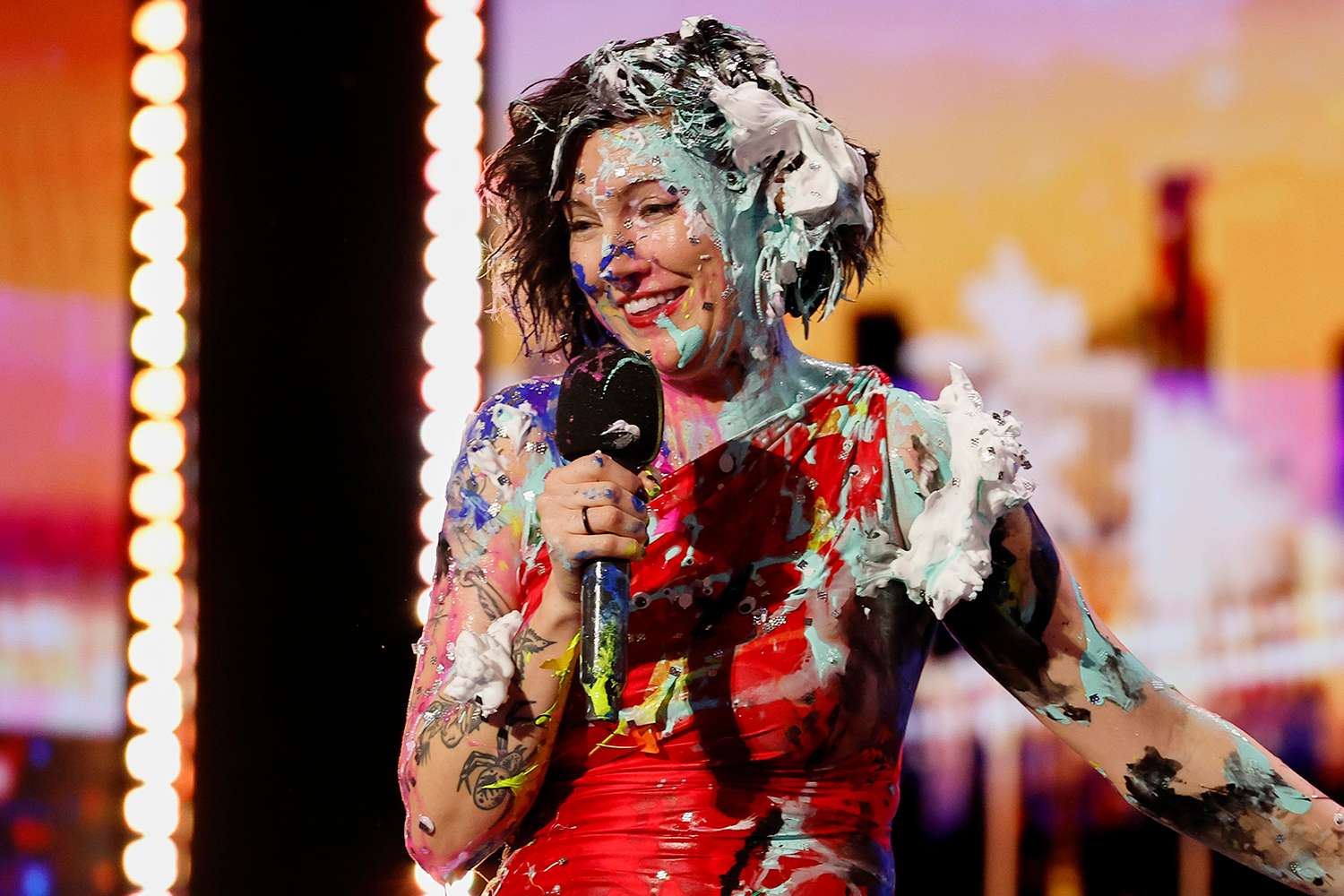 Paintball warfare breaks out on “America’s Received Expertise ”throughout former baby opera singer’s uncommon efficiency