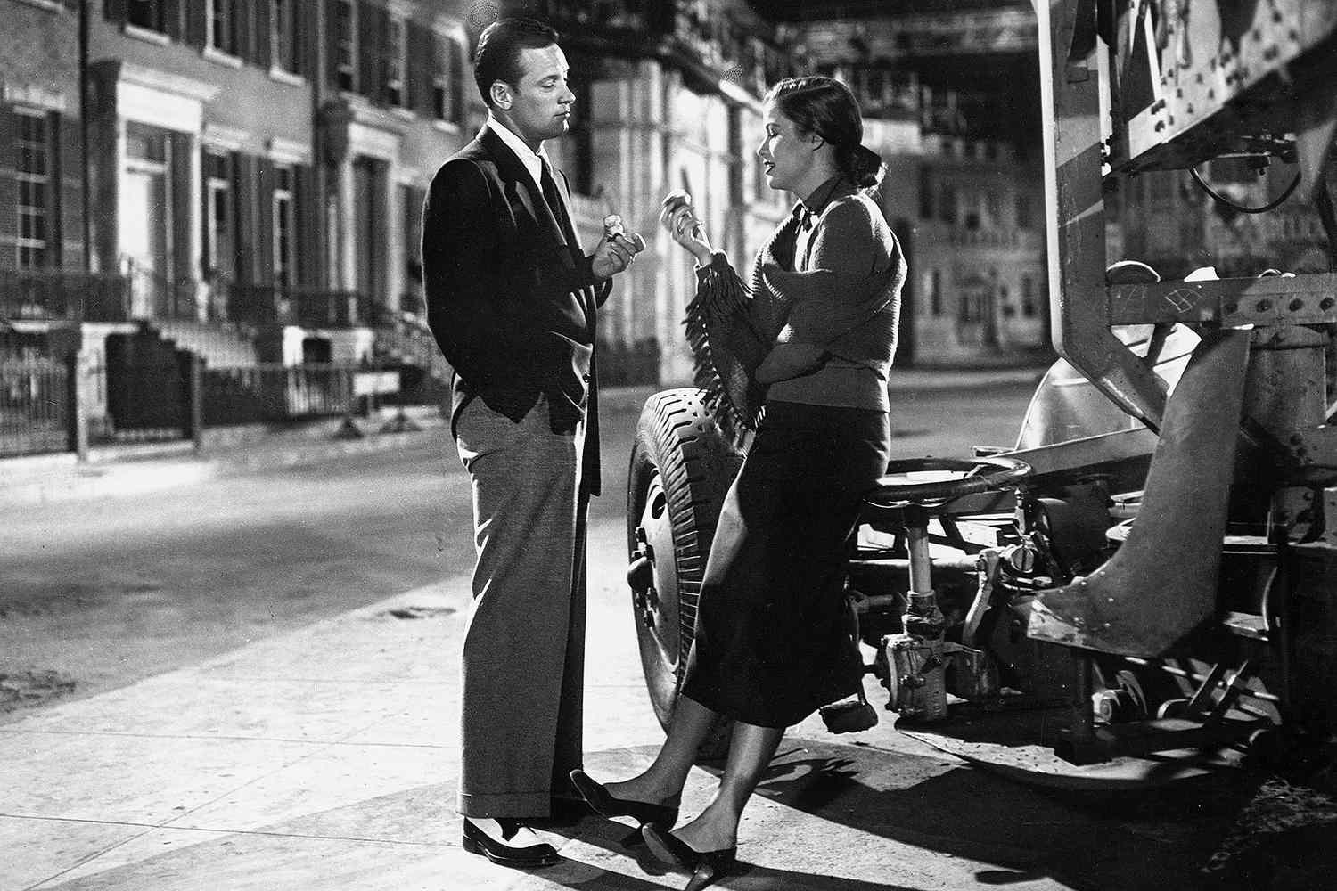 “Sundown Boulevard” actress recollects costar’s spouse yelling ‘minimize, dammit!’ throughout their infinite kissing scene