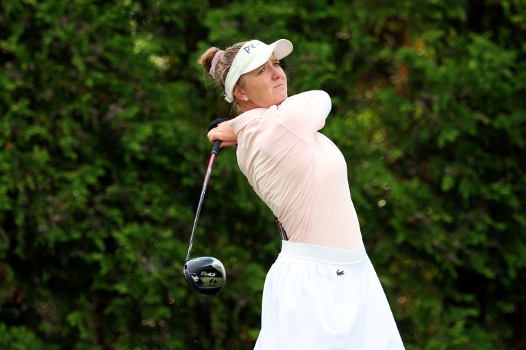 France’s Cernousek seizes lead at LPGA Portland Traditional