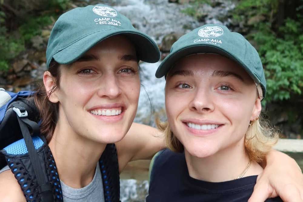 “Kick-Ass” star Chloë Grace Moretz marries mannequin Kate Harrison