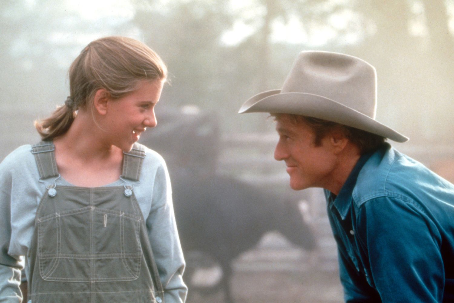 Scarlett Johansson reveals how working with Robert Redford on “The Horse Whisperer ”impressed her to develop into a director