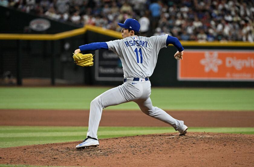 Relievers Roki Sasaki, Clayton Kershaw assist as Dodgers scale back magic quantity to 1