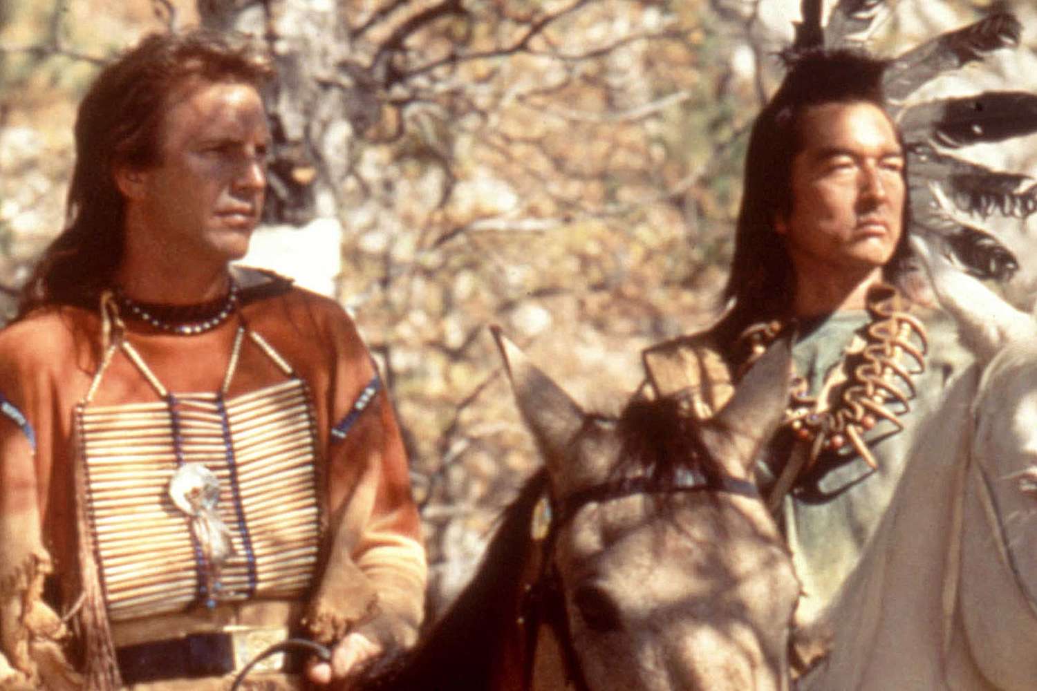 Kevin Costner pays tribute to late “Dances With Wolves” costar Graham Greene