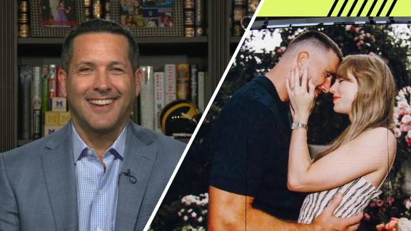 Travis Kelce talks engagement to Taylor Swift in Brazil