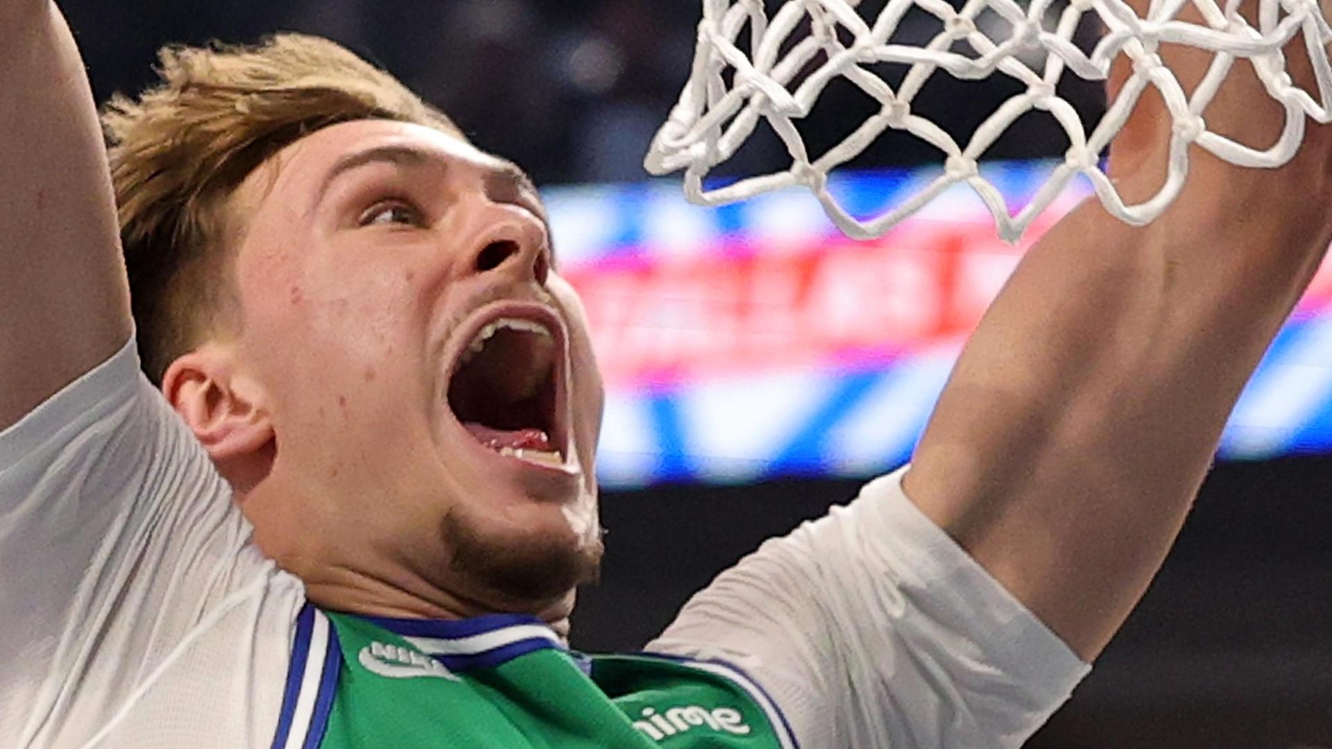 Flagg ignites Mavericks’ offense in first NBA win