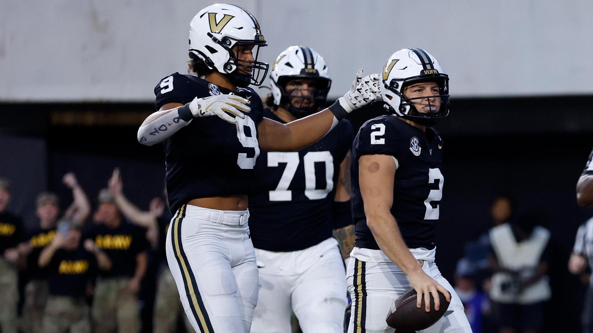 Projecting the CFP high 12 after Week 9: Vandy’s within the area!