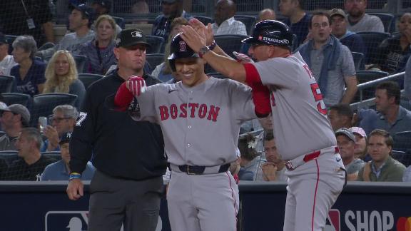 Boone defends pulling Fried as Yanks fumble lead