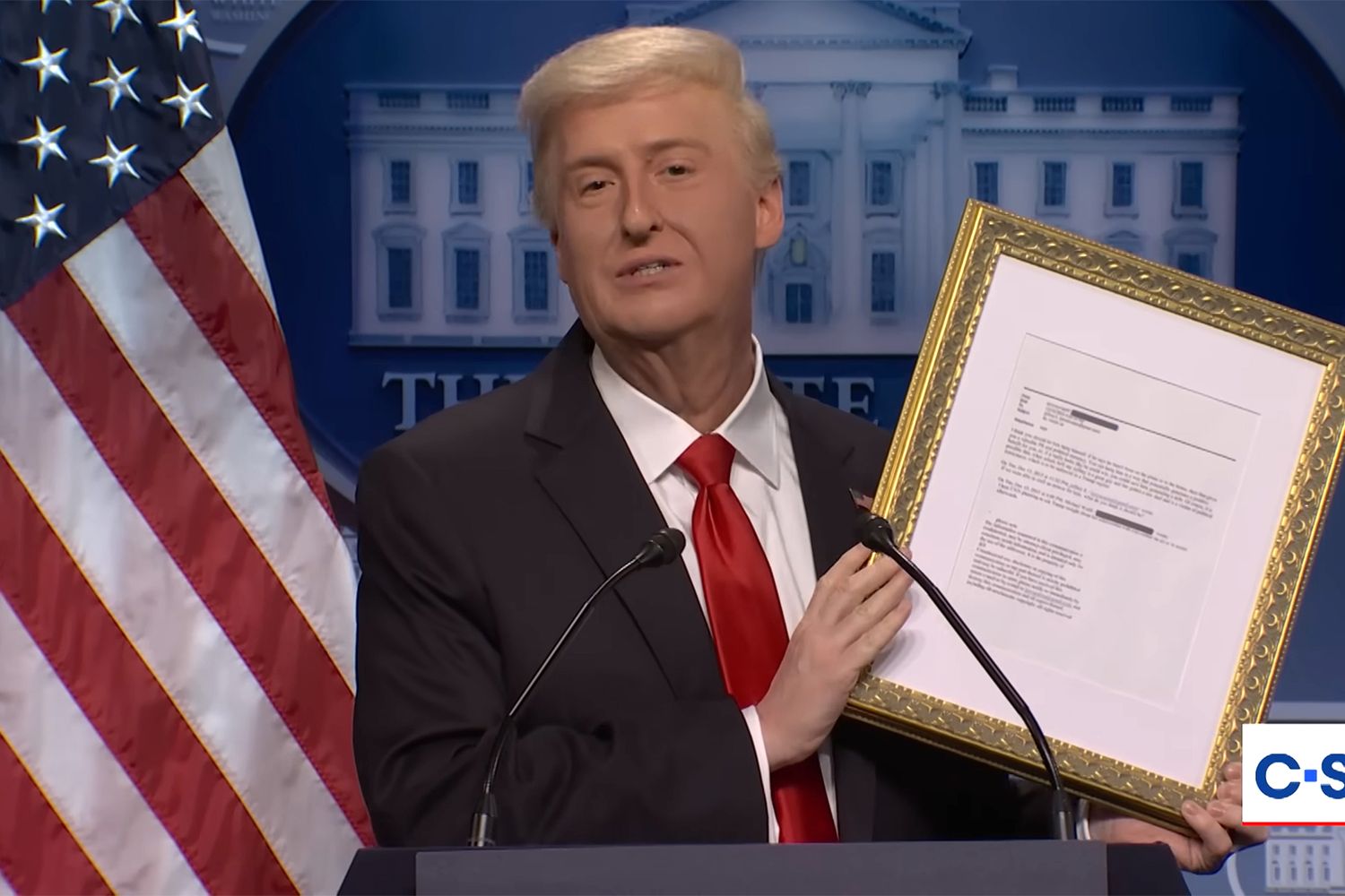 Donald Trump crashes Epstein e-mail press briefing in “SNL” chilly open: ‘I’m hiding virtually nothing’