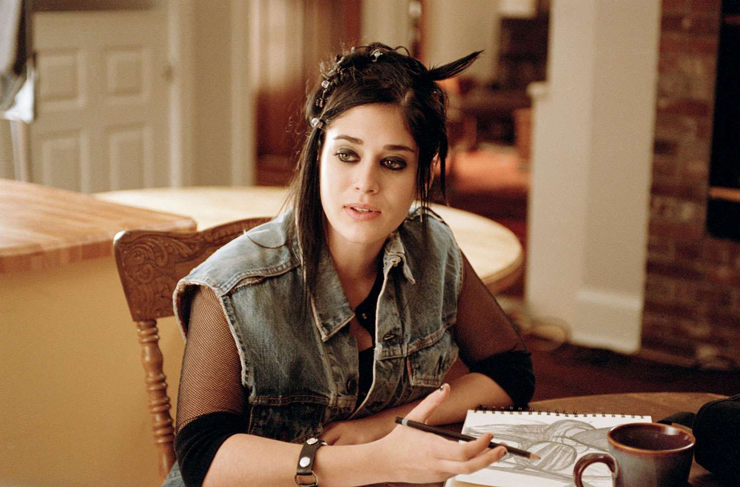 Lizzy Caplan needed to combat to be in “Imply Women”: ‘They have been immune to casting me’