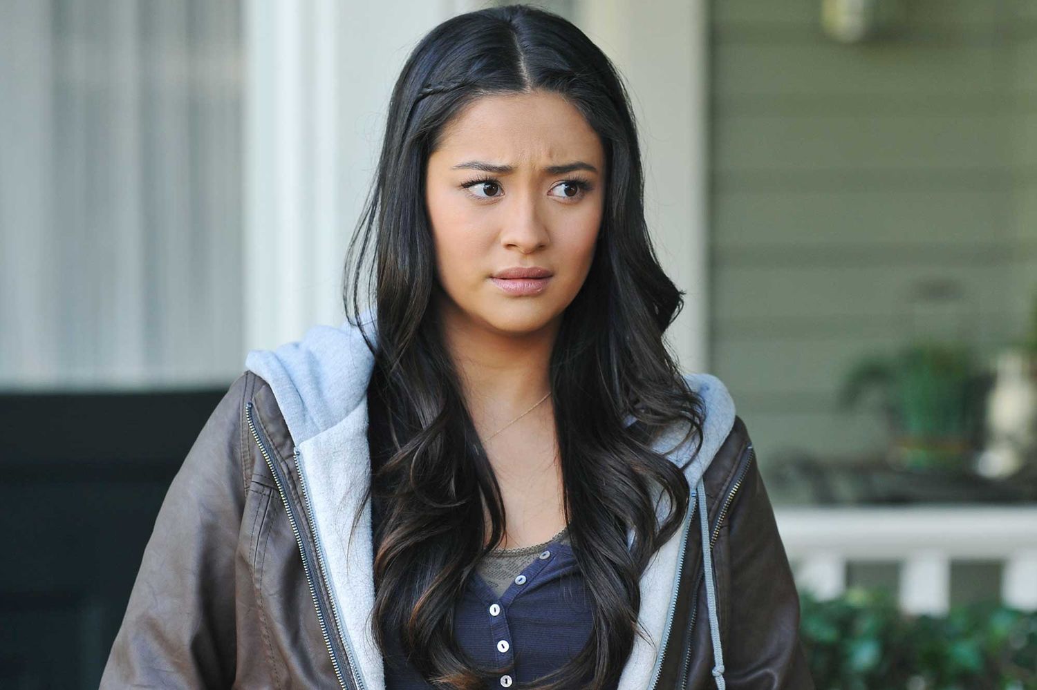 “Fairly Little Liars” star Shay Mitchell blasted for launching youngsters skincare line: ‘This makes me so unhappy!’