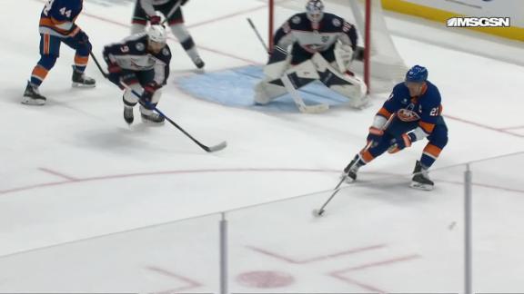 D Schaefer, 18, authors historic multigoal sport