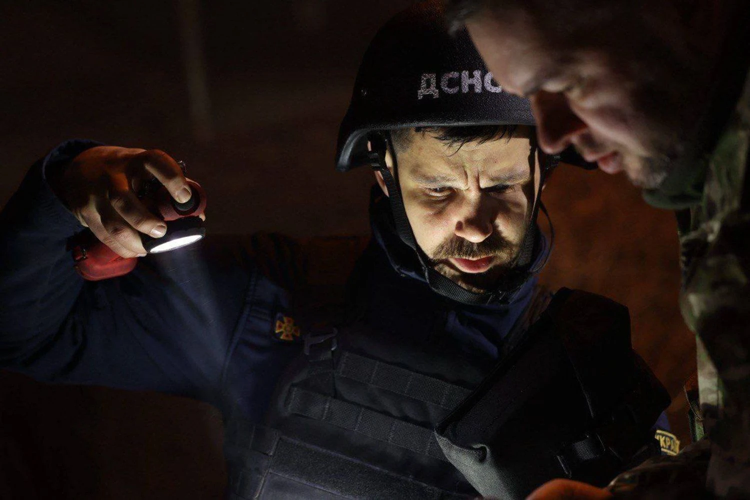 Russian military shelled Odesa district: there are casualties, an residence constructing and an academic establishment had been broken