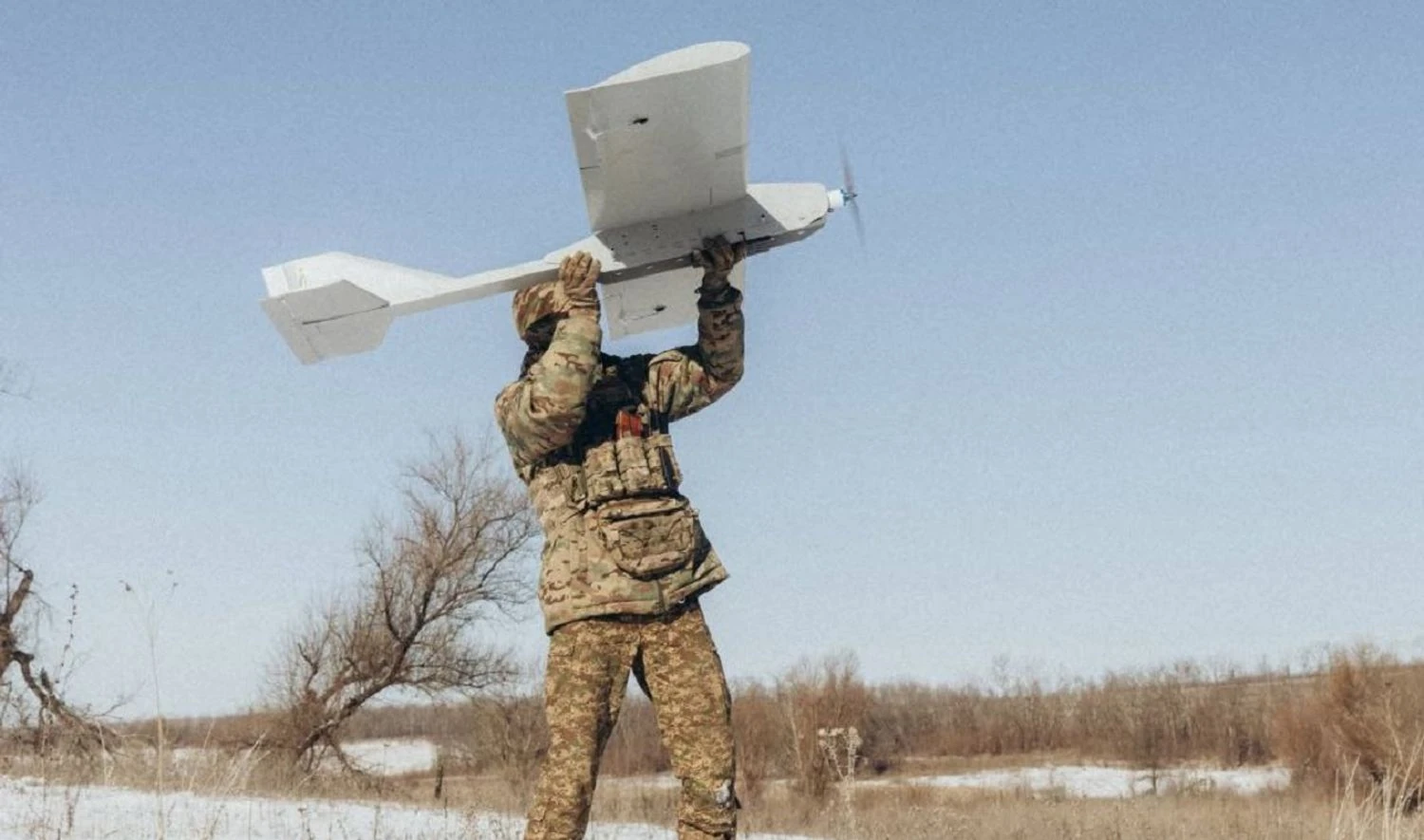 142 fight engagements happened on the entrance, the enemy launched 3 missile and 34 air strikes – Normal Employees