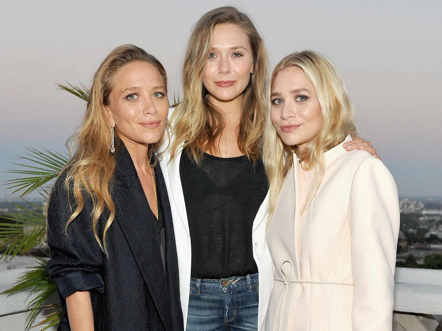 Elizabeth Olsen says well-known massive sisters Mary-Kate and Ashley had been ‘pressured to look at’ her act