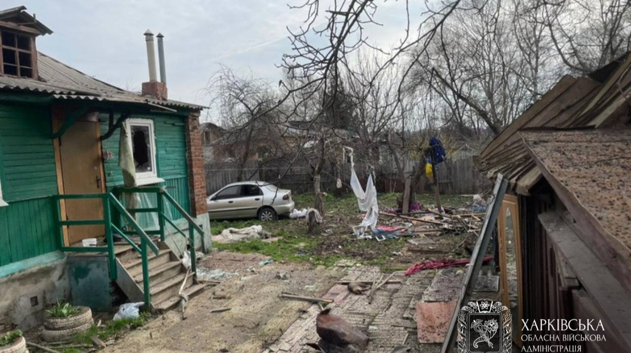 Russia assaults Kharkiv, injuring three folks