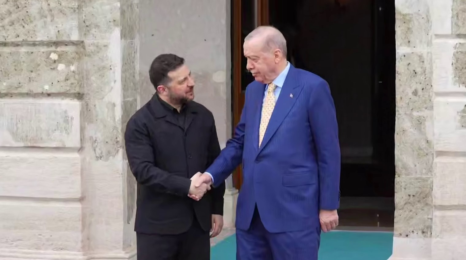 Zelenskyy and Turkish president agree on new safety cooperation agreements